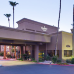Country Inn & Suites Phoenix Sky Harbor International Airport