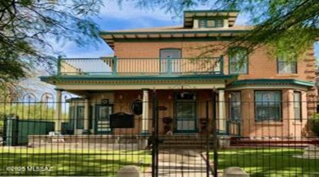 Queen Ann Victorian in Downtown Tucson