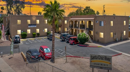 Santa Cruz River Apartments